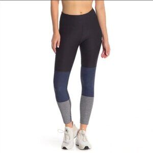 Outdoor Voices Tri Tone Compression 7/8 Leggings, Medium